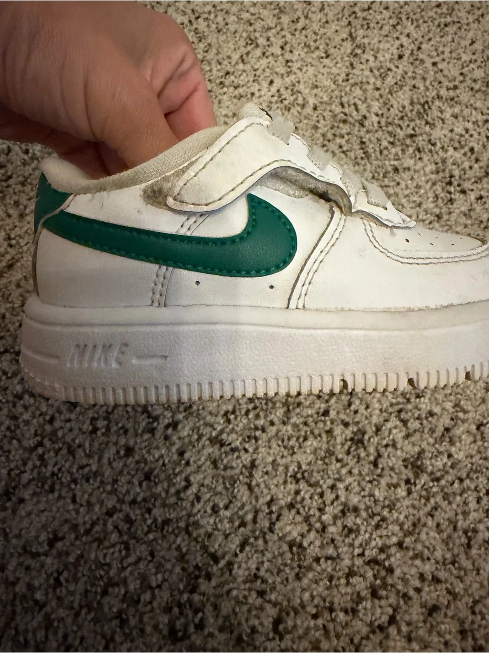 Nike classic kids